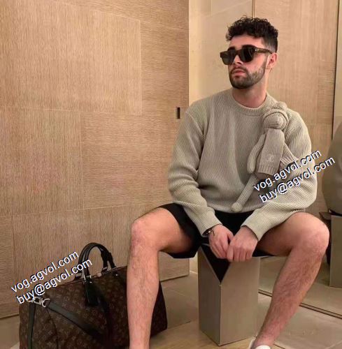 セーター ルイ ヴィトンブランド 偽物 通販 2021秋冬 ルイ ヴィトン LOUIS VUITTON 選べる極上 可愛い見た目
