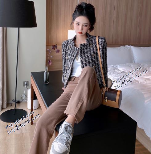 ハーフコート 高級感漂わせる ポップ ルイ ヴィトンスーパーコピー  2021秋冬 ルイ ヴィトン LOUIS VUITTON