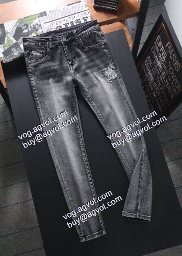  BURBERRYコピーブランド 2021春夏 バーバリー BURBERRY 理想のパンツ 存在感◎ 