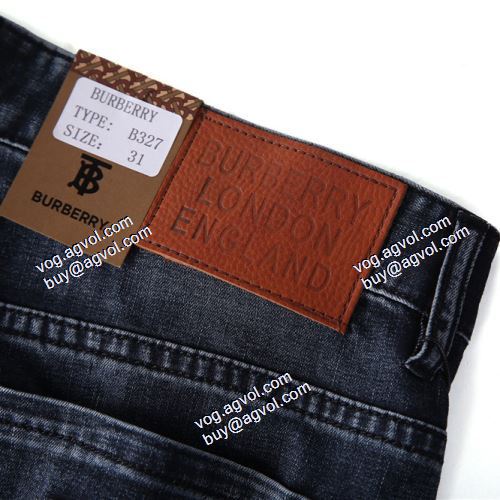  2021春夏 レッグラインを引き締めてくれる バーバリー BURBERRY 上質 大人気！BURBERRYブランドコピー 