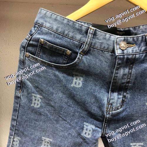 魅力ファッション 2021秋冬 デニムパンツ バーバリー BURBERRY バーバリーコピー ブランド こだわりのオリジナルデニム 伸縮性がある