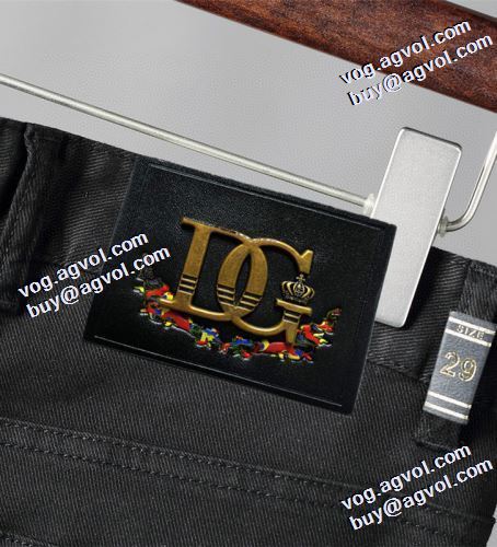 2021秋冬 ドルチェ＆ガッバーナ Dolce&Gabbana ドルチェ&ガッバーナブランド コピー 最安値に挑戦 チノパン バックポケット付 耐久性に優れ 2色可選 