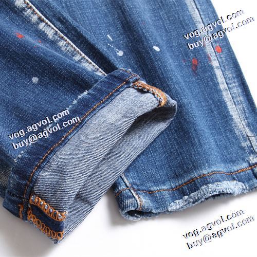 定番ボトム デニムパンツ ディースクエアードスーパーコピー 格好いいデニム ストレートデニムパンツ 実用性に溢れるアイテム 2021秋冬 ディースクエアード DSQUARED2