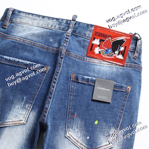 定番ボトム デニムパンツ ディースクエアードスーパーコピー 格好いいデニム ストレートデニムパンツ 実用性に溢れるアイテム 2021秋冬 ディースクエアード DSQUARED2