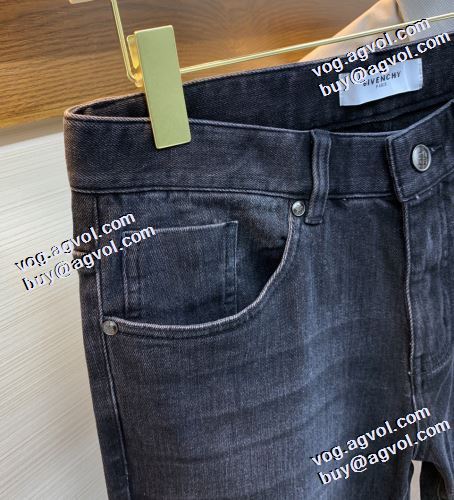 2021秋冬 ジバンシー GIVENCHY ジバンシィブランド コピー 最安値に挑戦 デニムパンツ 一味違うデニム バックポケット付 