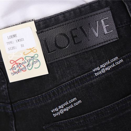  2021春夏 LOEWEスーパーコピー 代引 ◆モデル愛用◆  ロエベ LOEWE レッグラインを引き締めてくれる 