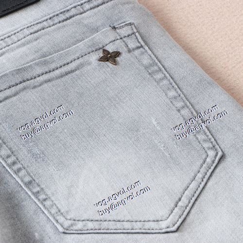  LOUIS VUITTONコピー 高級感溢れるデザイン ブランド ルイ ヴィトン LOUIS VUITTON 理想のパンツ 2021春夏 