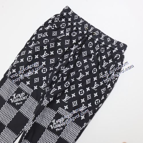  3色可選 ルイ ヴィトン LOUIS VUITTON 2021春夏 ウルトラストレッチ LOUIS VUITTONコピー ブランド ムダな装飾を排したデザイン 