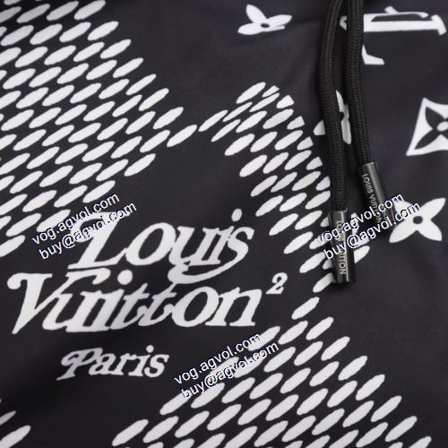  3色可選 ルイ ヴィトン LOUIS VUITTON 2021春夏 ウルトラストレッチ LOUIS VUITTONコピー ブランド ムダな装飾を排したデザイン 