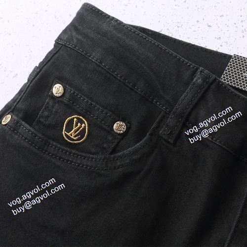 2021秋冬 ルイ ヴィトン LOUIS VUITTON ストレートデニムパンツ 理想のパンツ 豊富なサイズ ルイ ヴィトンブランド 偽物 通販