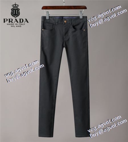 2色可選 プラダブランド 偽物 通販 コーデの幅広い 2021秋冬 プラダ PRADA 機能性も備えたアイテム チノパン 注目のアイテム