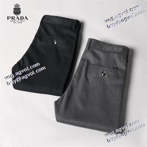 チノパン 2021秋冬 プラダ PRADA プラダスーパーコピー 激安 機能性・耐久性抜群 程よい色落ち感 洗練を十分に演出する 2色可選