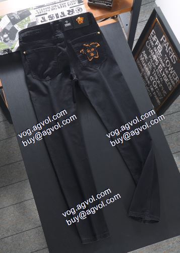  ヴェルサーチVERSACE 2021春夏 理想のパンツ VERSACEブランド 偽物 通販 SALE!今季 