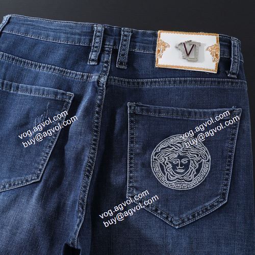  ★安心★追跡付 ヴェルサーチVERSACE 柔らかデニム地 2021春夏 VERSACEスーパーコピー 激安 