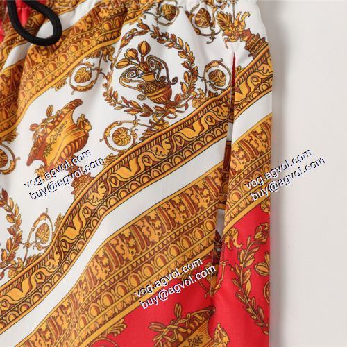  人気が爆発 ヴェルサーチVERSACE 2021春夏 VERSACEコピー ブランド 最高のリラックス感