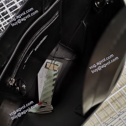 2021秋冬使い勝手のいいバッグ Off-Whiteショルダーバッグ オフホワイトハンドバッグコピー 売れ筋のいい