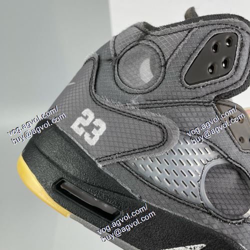  OFF-WHITE オフホワイトコピー   スタイルアップ効果   OFF-WHITE オフホワイトスーパーコピー 激安  ハイトップシューズ   2021春夏 