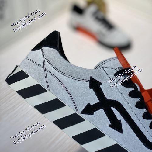 上品上質2021秋冬 Off-Whiteブランド コピー  当季のファッションは百着必選款ですよ生地 オフホワイトランニングシューズ