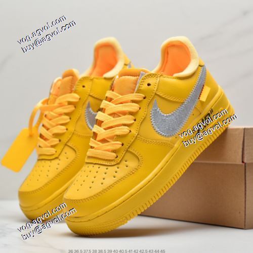 2021秋冬スニーカー  Swooshの側面の白い縫い目がシルバーの靴に目立つ 海外セレブ愛用 Off-Whiteフラットシューズ オフホワイトスーパーコピー 激安