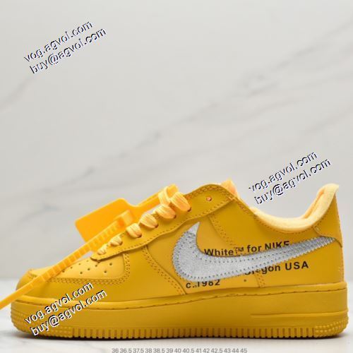 2021秋冬スニーカー  Swooshの側面の白い縫い目がシルバーの靴に目立つ 海外セレブ愛用 Off-Whiteフラットシューズ オフホワイトスーパーコピー 激安