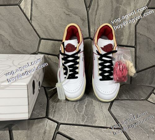 オフホワイトコピーブランド 2021秋冬 Off-White オフホワイト スニーカー 抗菌?防臭加工 日本未入荷モデル 高機能防滑ソール