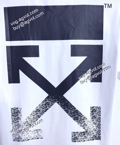 Off-White半袖Tシャツ オフホワイトスーパーコピー 2021春夏 個性的でスタイリッシュなプリントデザインが凝った作り