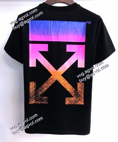高品質 人気 2021春夏 Off-White半袖Tシャツ オフホワイトコピー ブランド 古典工芸は図案を作り,美しくファッションする 2021春夏