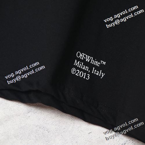 プリント 2021春夏 Off-White オフホワイト 半袖Tシャツ オフホワイトスーパーコピー 大絶賛の履き心地! カッコいい印象を付ける