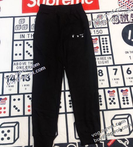 コーデに合わせやすい 2021秋冬 Off-White オフホワイト スエットパンツ オフホワイト偽物ブランド コスパ最高のプライス 絶大な人気を誇る