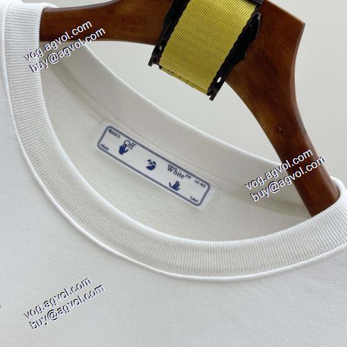 2021秋冬 Off-White オフホワイト プルオーバーパーカー スタイリッシュ 綺麗に決まるフォルム！OFF-WHITE オフホワイトブランドスーパーコピー