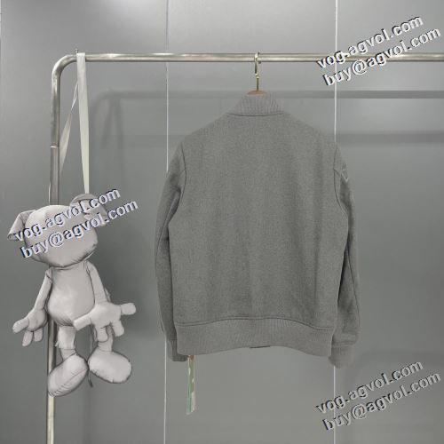 魅力的 オフホワイトコピー ブランド 2022新作 Off-White オフホワイト 実用性に溢れるアイテム 2色可選 寄り添える商品に生まれ変わる