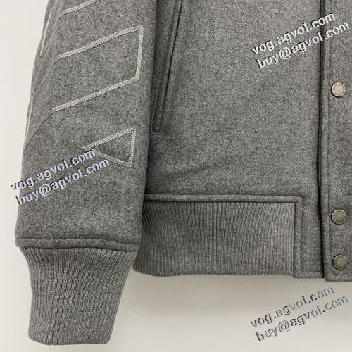 魅力的 オフホワイトコピー ブランド 2022新作 Off-White オフホワイト 実用性に溢れるアイテム 2色可選 寄り添える商品に生まれ変わる