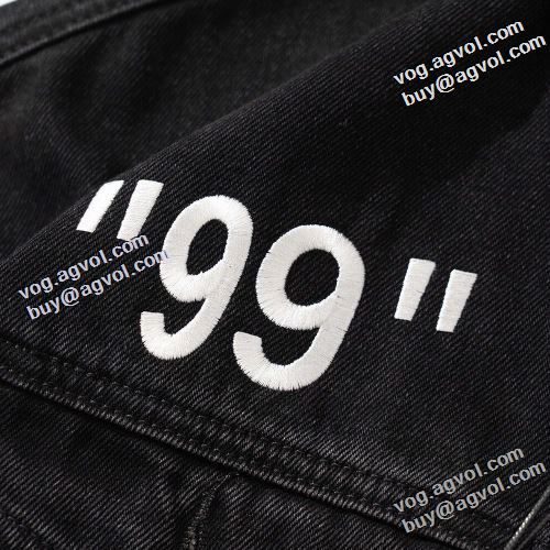 オフホワイトコピー 堪能できるコート 2022新作 Off-White オフホワイト デニムジャケット 早くも完売している 人目を惹くデザイン
