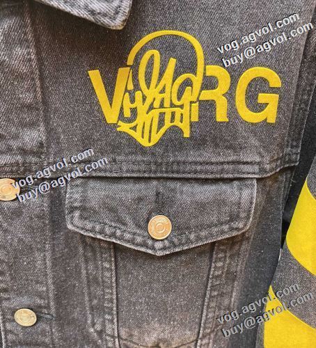 2022新作 Off-White オフホワイト デニムジャケット プリント柄 実用性に溢れるアイテム オフホワイトスーパーコピー 激安 こだわりのコート
