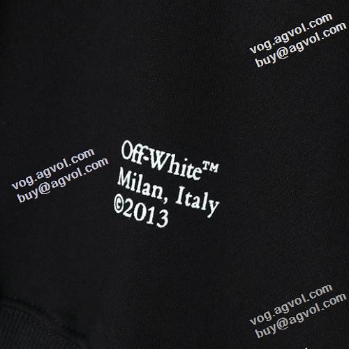 おしゃれさ抜群パーカ 2022新作 オフホワイトコピー ブランド 芸能人に愛用者続出 Off-White オフホワイト プルオーバーパーカー 楽に着用出来る