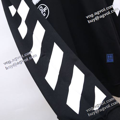 2色可選 大好評 もっとも高い人気を誇る オフホワイトブランドスーパーコピー 2022新作 Off-White オフホワイト プルオーバーパーカー プリントパーカ