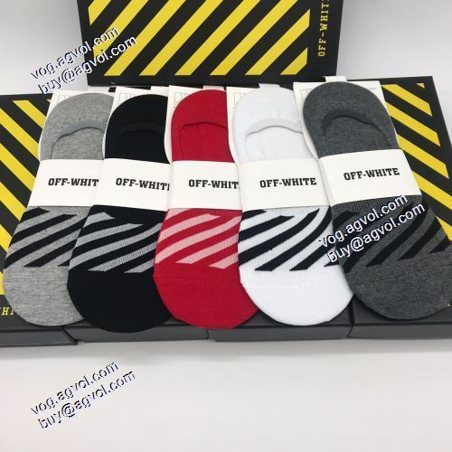 2021靴下  人気新品★超特価★ Off-White オフホワイトブランドスーパーコピー 吸汗通気性が強い