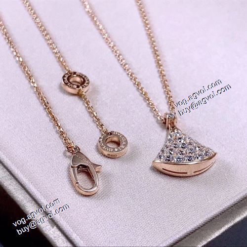 2021春夏 ペンダントトップ ブルガリ BVLGARI 925純銀18 kプラチナダイヤモンド ネックレス 争奪戦必至 2色可選 ブルガリブランド 偽物 通販