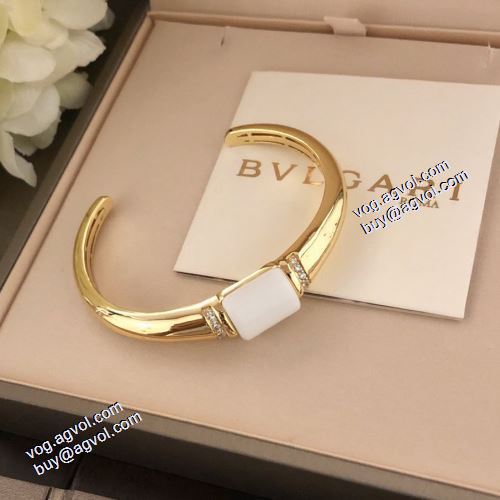 ブルガリ BVLGARI シックスタイルに活躍 バングル 2021春夏 3色可選 ブルガリブランドスーパーコピー