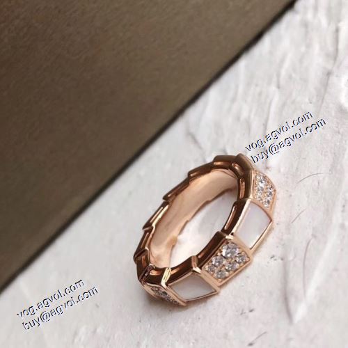 ブルガリ BVLGARI 2021春夏 コーデ 知的なムードを演出 リング/指輪 BVLGARIスーパーコピー