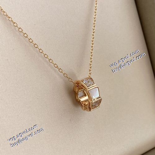 2021春夏 ペンダントトップ 2色可選 ブルガリスーパーコピー 秋のお出かけに最適 ブルガリ BVLGARI