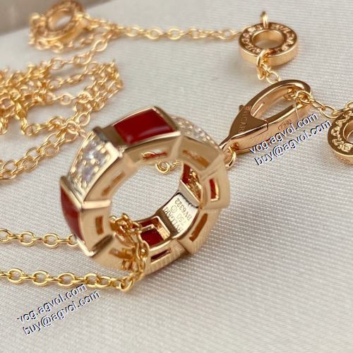 2021春夏 ペンダントトップ 2色可選 ブルガリスーパーコピー 秋のお出かけに最適 ブルガリ BVLGARI