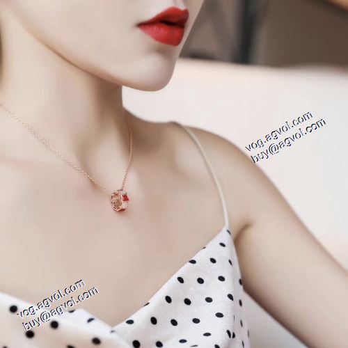 2021春夏 ペンダントトップ 2色可選 ブルガリスーパーコピー 秋のお出かけに最適 ブルガリ BVLGARI