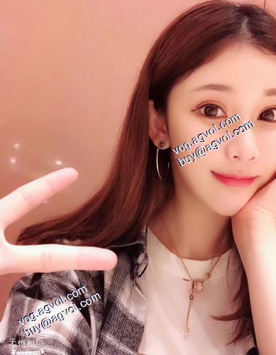 2021春夏 ブルガリ BVLGARI ペンダントトップ 2色可選 BVLGARIブランドコピー 秋の定番