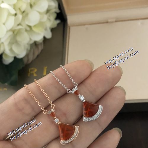 流行り 2021春夏 ブルガリ BVLGARI ペンダントトップ 2色可選 ブルガリブランド コピー 圧倒的な高級感