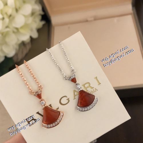 流行り 2021春夏 ブルガリ BVLGARI ペンダントトップ 2色可選 ブルガリブランド コピー 圧倒的な高級感