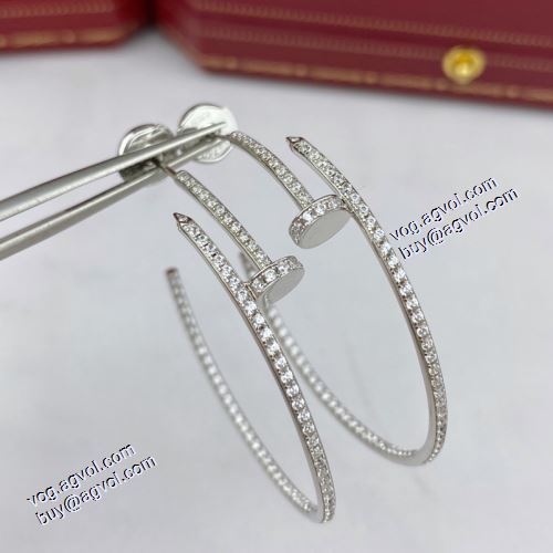 強い魅力を感じる一枚 カルティエ CARTIER 2021春夏 ノンホールピアス CARTIERコピー 3色可選