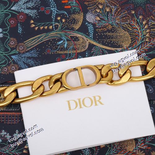 ディオール DIOR 高級感を引き立てる 2021春夏 愛らしさ抜群！ブレスレット DIORスーパーコピー 