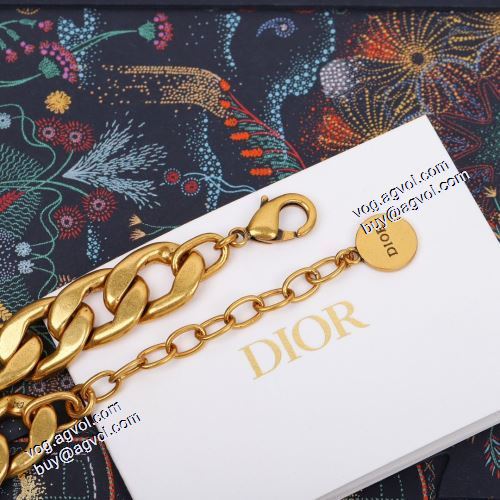 ディオール DIOR 高級感を引き立てる 2021春夏 愛らしさ抜群！ブレスレット DIORスーパーコピー 