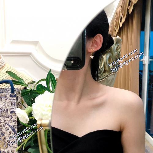 売れ筋のいい ディオール DIOR ピアス DIORブランドコピー 2021春夏